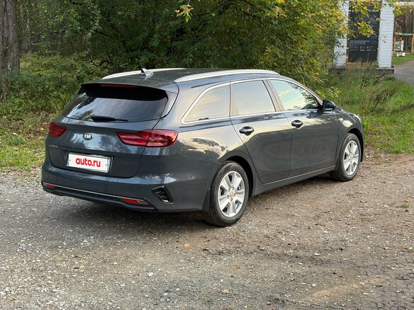 2019 Kia Ceed III, серый - вид 11