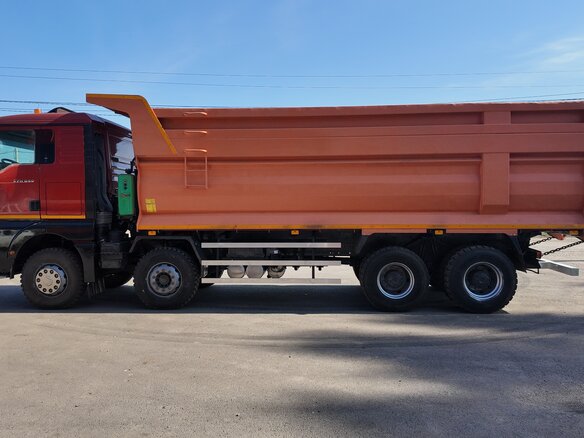 2023 Sinotruk Sitrak C7H, оранжевый - вид 6