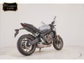 2024 Honda CB 650R, серый, 1177000 рублей - вид 4