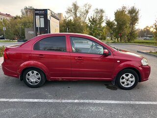 2007 Chevrolet Aveo I Рестайлинг, красный, 430000 рублей, вид 5