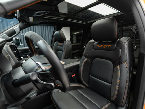 2021 Ram 1500 Crew Cab TRX V, оранжевый, 14290000 рублей - вид 10