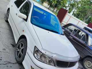 2000 Toyota Vista V (V50) Рестайлинг, белый, 600000 рублей, вид 1