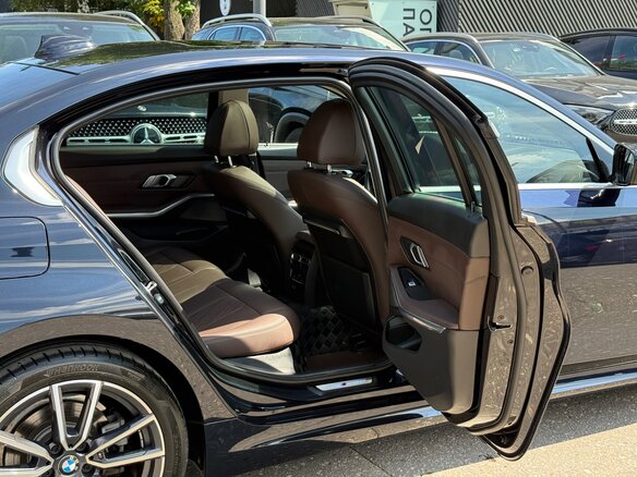 2023 BMW 3 серии Long 320Li VII (G2x) Рестайлинг, чёрный, 3290000 рублей - вид 18