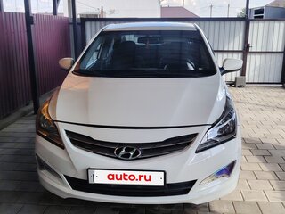 2016 Hyundai Solaris I Рестайлинг, белый, 880000 рублей, вид 1