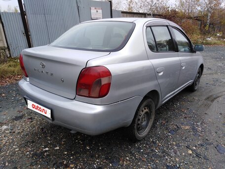 2001 Toyota Platz, серебристый, 245000 рублей, вид 5