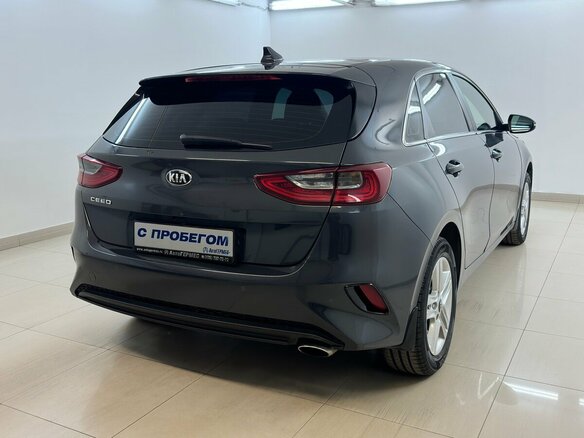 2019 Kia Ceed III, серый, 1935000 рублей - вид 3