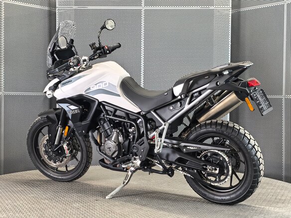 2022 Triumph Tiger 900, белый, 1099000 рублей - вид 5