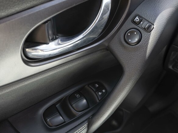 2016 Nissan X-Trail III, серебристый, 1749000 рублей - вид 15