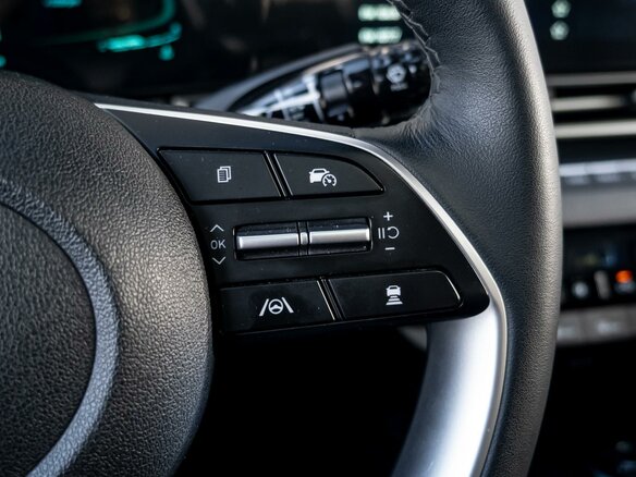 2023 Hyundai Elantra N Line VII (CN7) Рестайлинг, белый - вид 19