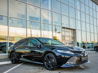 2018 Toyota Camry VIII (XV70), чёрный, 2648000 рублей, вид 1