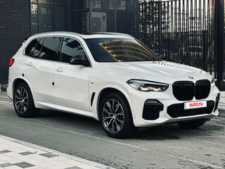 2020 BMW X5 30d IV (G05/G18), белый, 6390000 рублей, вид 1