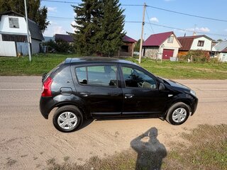 2010 Renault Sandero I, чёрный, 250000 рублей, вид 2