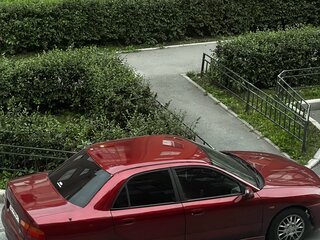 1997 Mitsubishi Carisma I, красный, 270000 рублей, вид 4