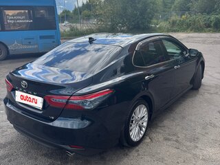 2018 Toyota Camry VIII (XV70), синий, 2800000 рублей, вид 4