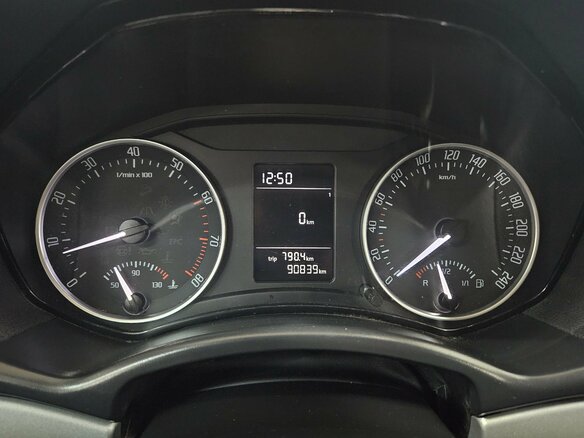 2013 Skoda Octavia II (A5) Рестайлинг, белый, 995000 рублей - вид 19