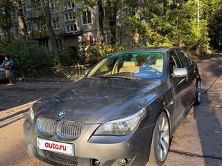 2004 BMW 5 серии 545i V (E60/E61), серый, 1500000 рублей, вид 1