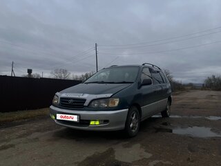 1998 Toyota Ipsum I (M10), зелёный, 570000 рублей, вид 1