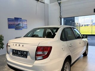 2026 Lada (ВАЗ) Granta I Рестайлинг, белый, 1094000 рублей, вид 3