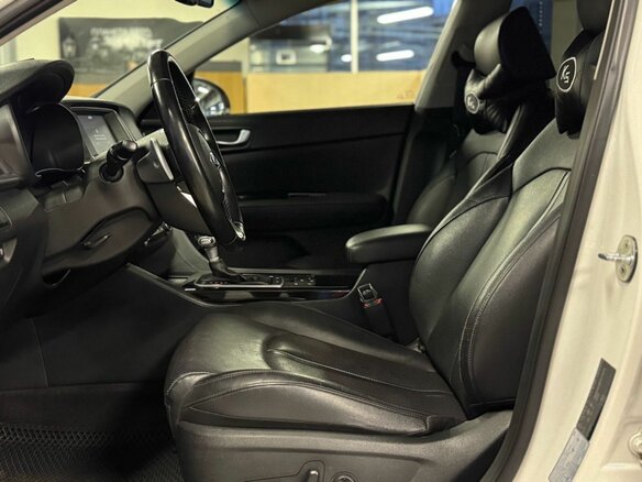 2018 Kia Optima IV Рестайлинг, белый, 2139000 рублей - вид 22
