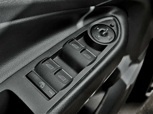 2014 Ford Kuga II, зелёный, 1290000 рублей - вид 9
