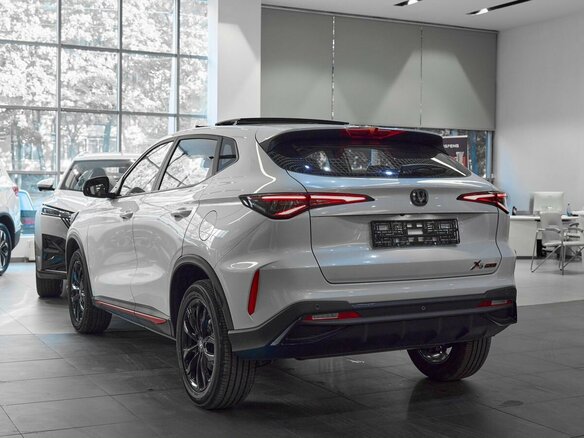2026 Changan X5 Plus I, белый, 2099000 рублей - вид 3