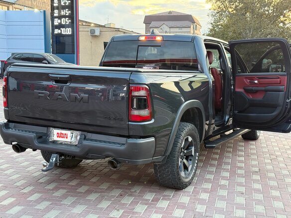 2018 Dodge RAM IV (DS/DJ), синий, 6000000 рублей - вид 7
