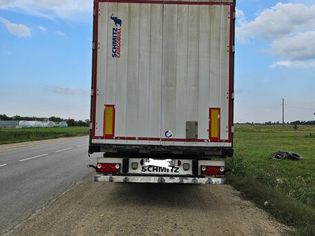 2013 Schmitz Cargobull 9084, серебристый, 1600000 рублей, вид 3
