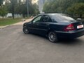2002 Mercedes-Benz C-Класс 180 II (W203), чёрный - вид 2
