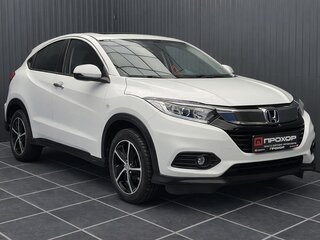 2021 Honda Vezel I Рестайлинг, белый, 1617000 рублей, вид 4