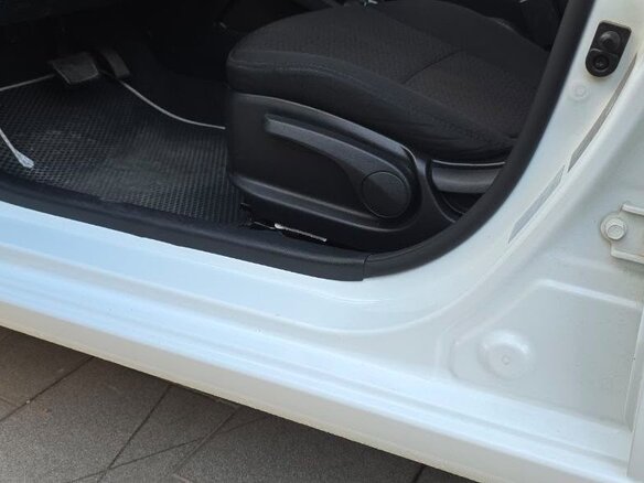 2015 Kia Rio III Рестайлинг, белый, 1100000 рублей - вид 10