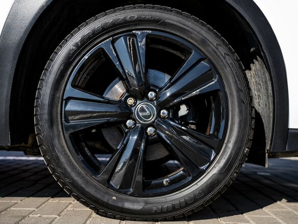 2020 Lexus UX 200 I, белый, 2700000 рублей - вид 6