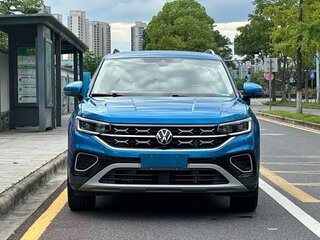 2023 Volkswagen Tayron I Рестайлинг, синий, 2000100 рублей, вид 2
