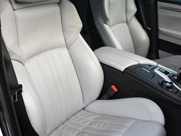 2012 BMW M5 V (F10), чёрный, 4200000 рублей - вид 21