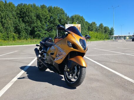 2005 Suzuki GSX 1300 R Hayabusa, золотистый, 600000 рублей, вид 4