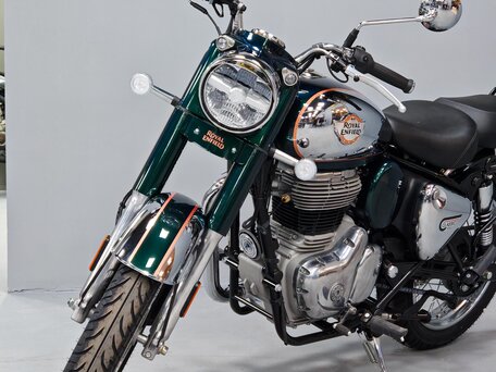 2025 Royal Enfield Classic 350, зелёный, 519000 рублей, вид 3