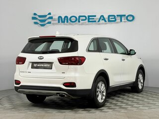 2019 Kia Sorento III Prime Рестайлинг, белый, 2650000 рублей, вид 5