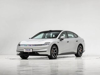 2026 Changan Qiyuan A06 28.39 kWh, серебристый, 2880000 рублей, вид 1