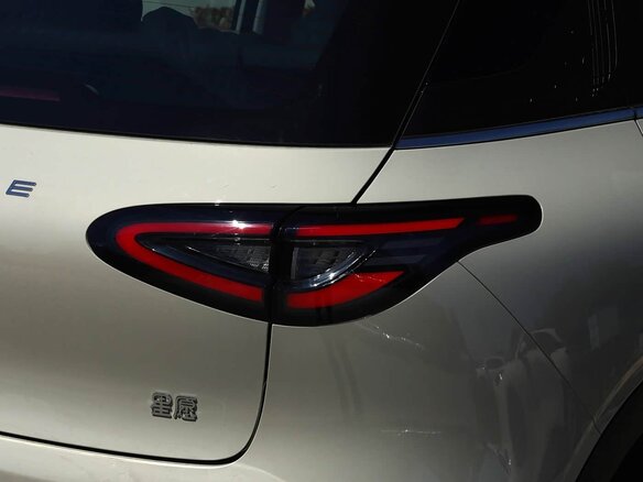 2026 Geely Geome Xingyuan 40.16 kWh, бежевый, 1850000 рублей - вид 30