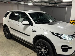 2016 Land Rover Discovery Sport I, белый, 1800000 рублей, вид 1