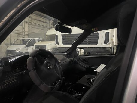2018 Chevrolet Niva I Рестайлинг, серебристый, 800000 рублей, вид 5