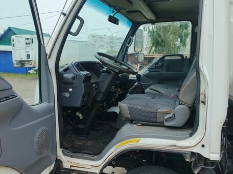 2010 Isuzu Elf (N-series), белый, 1250000 рублей, вид 3