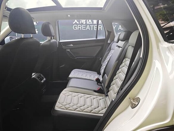 2023 Volkswagen Tayron I Рестайлинг, белый, 1955000 рублей - вид 15