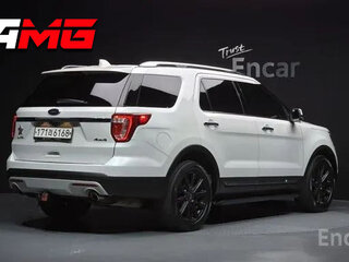2017 Ford Explorer V Рестайлинг, белый, 5826000 рублей, вид 2