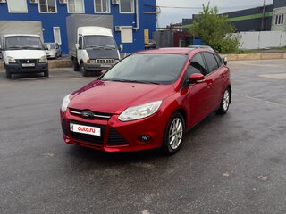 2011 Ford Focus III, красный, 725000 рублей, вид 3