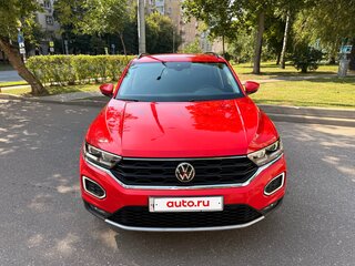 2020 Volkswagen T-Roc I, красный, 3850000 рублей, вид 2