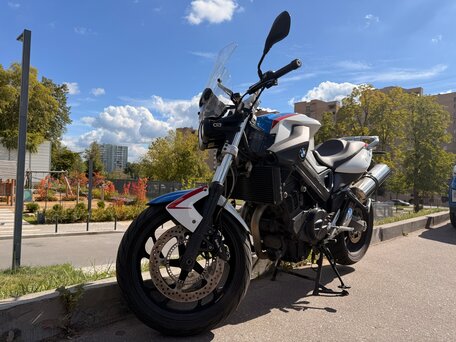 2011 BMW F 800 R, белый, 399000 рублей, вид 1