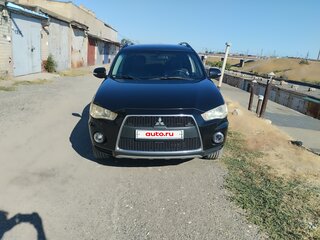 2011 Mitsubishi Outlander II Рестайлинг, чёрный, 1500000 рублей, вид 2