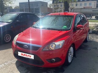 2011 Ford Focus II Рестайлинг, красный, 490000 рублей, вид 1