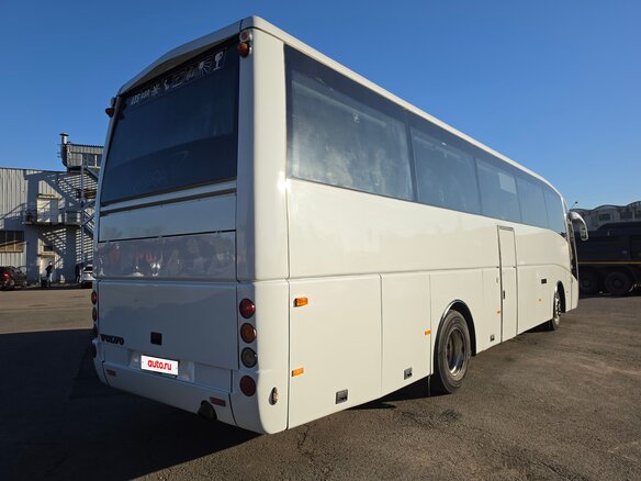2000 Volvo B12 Series, белый, 3250000 рублей - вид 7