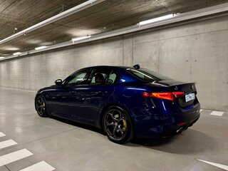 2017 Alfa Romeo Giulia II (952), синий, 2250000 рублей, вид 5